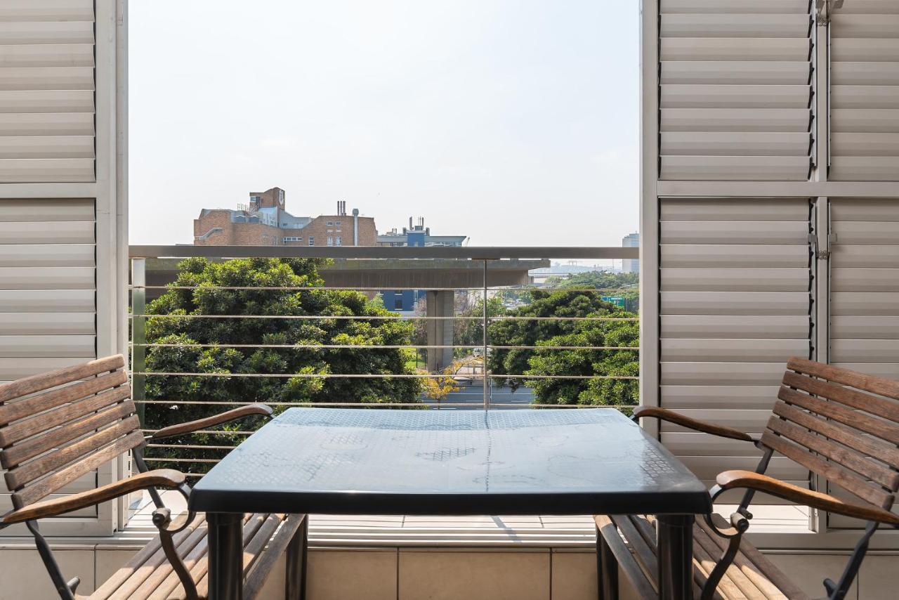 Kaya Apartment *